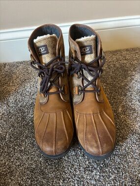 UGG Brown Leather Lace-Up Waterproof Boots